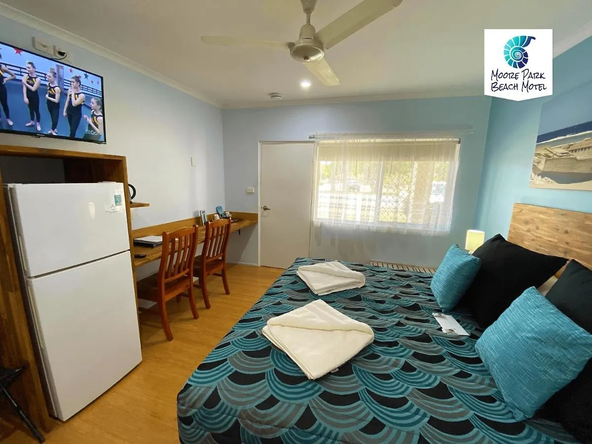 Moore Park Beach Inn Bundaberg 3*,  Australia