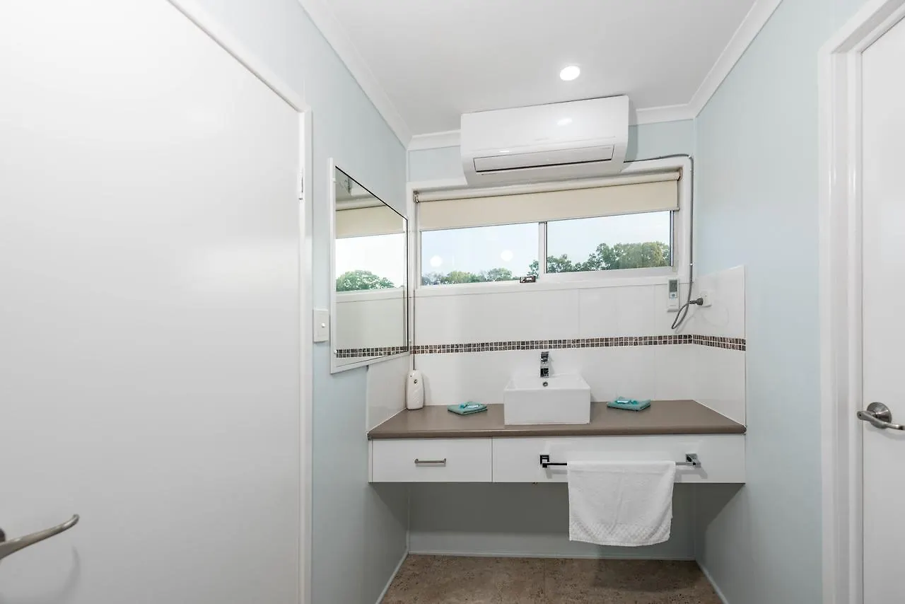 Motel Moore Park Beach Inn Bundaberg