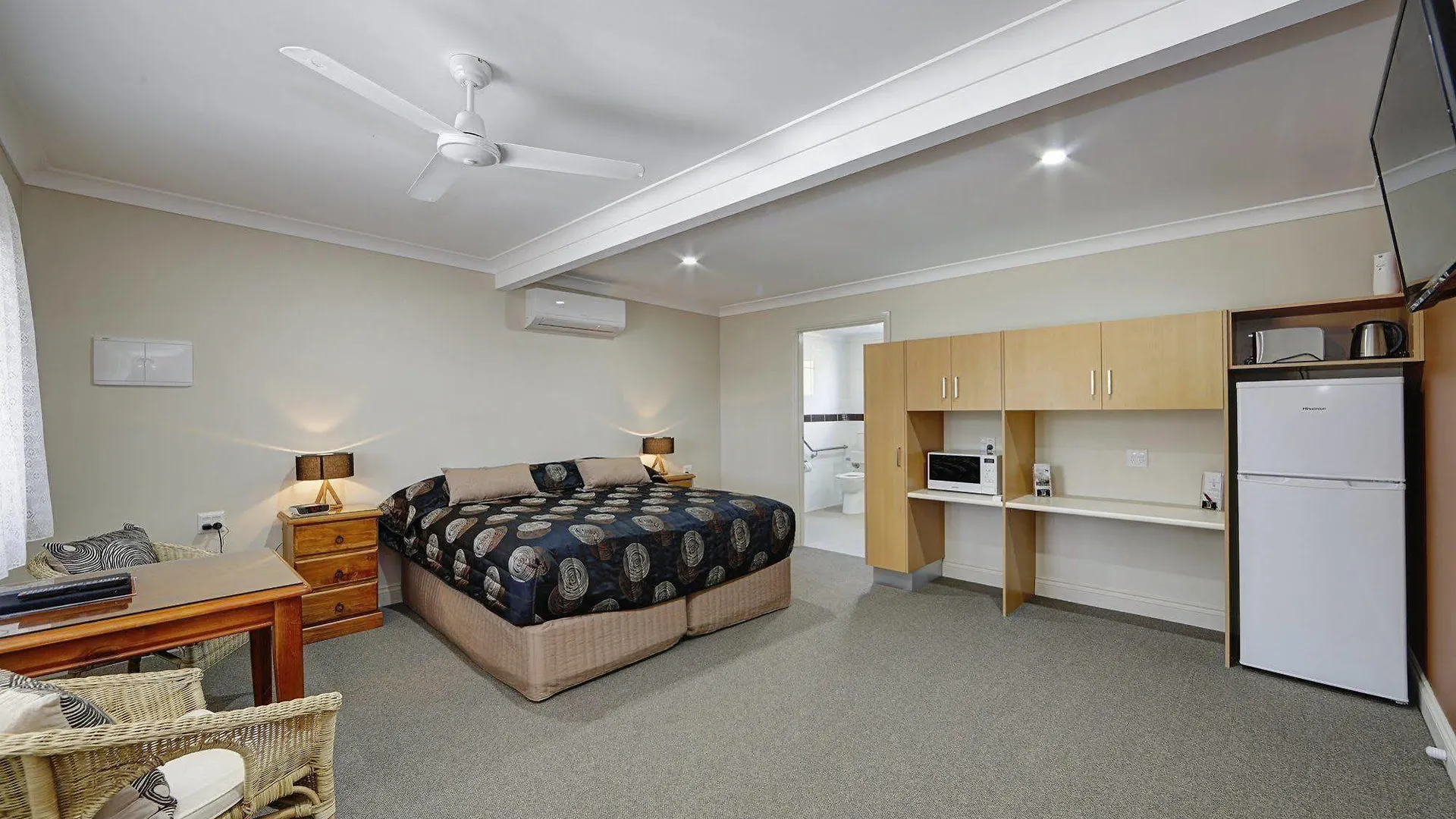 Motel Moore Park Beach Inn Bundaberg
